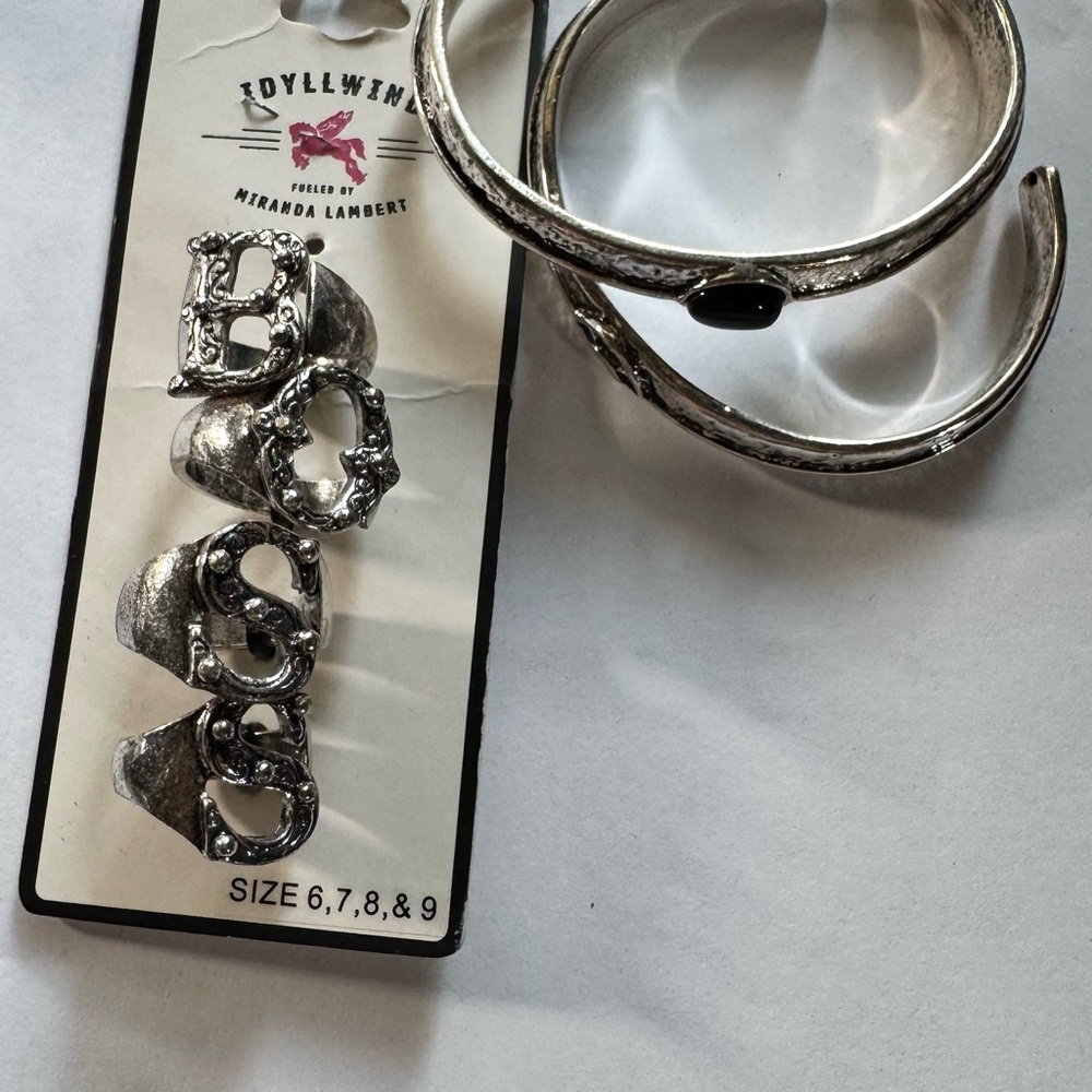 Idyllwind Silver Boss Ring Set - image 2